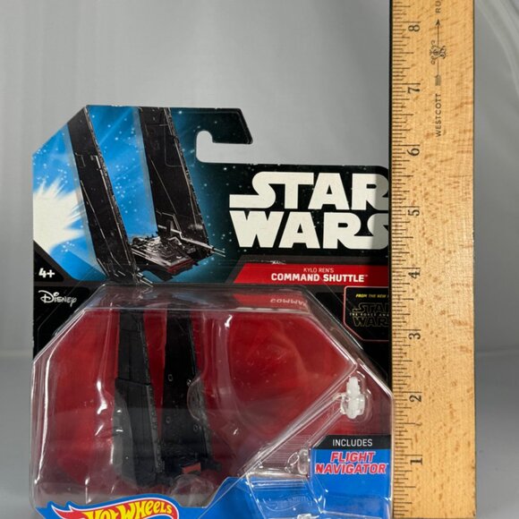 Star Wars The Force Awakens (2014) Hot Wheels Kylo Ren’s Command Shuttle - Picture 6 of 7